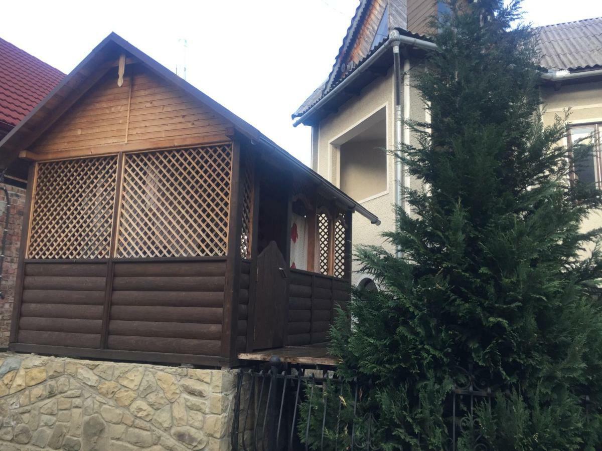 Sadyba Girske Povitria Jaremcze Zewnętrze zdjęcie